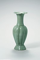 Goryeo celadon of Korean Chamoe (yellow water melon) shaped motif, 12th century