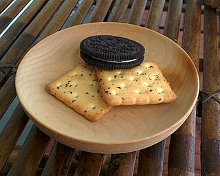 <span class="mw-page-title-main">Biscuit</span> Sweet baked product