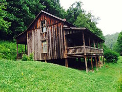 Childhood home of Loretta Lynn and Crystal Gayle