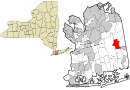 Location of Bethpage in Nassau County (right) and New York state (left)