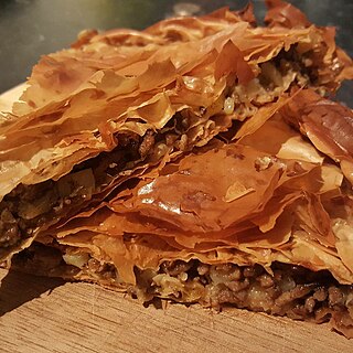 <span class="mw-page-title-main">Flaky pastry</span> Form of unleavened pastry