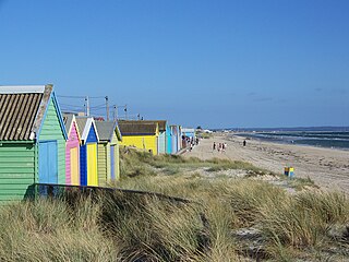 <span class="mw-page-title-main">Aspendale, Victoria</span> Suburb of Melbourne, Victoria, Australia