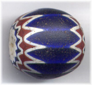 <span class="mw-page-title-main">Chevron bead</span> Type of glass beads