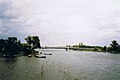 Ausblick auf die Havel unterhalb von Plaue (Havel) mit der neuen Brücke der Bundesstraße B1