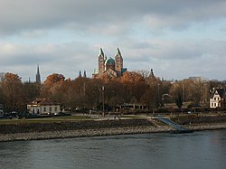 La città dal Reno