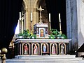 4 chandeliers, reste d'une ancienne garniture issue d'un modèle de Choiselat-Gallien. Cathédrale de Boulogne sur Mer