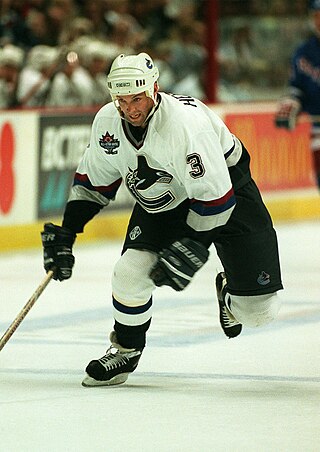 <span class="mw-page-title-main">Bret Hedican</span> American ice hockey player (born 1970)