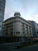 Casa Escariz na praza de Pontevedra (A Coruña, 1925-1930)