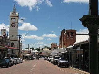 <span class="mw-page-title-main">Charters Towers</span> Town in Queensland, Australia