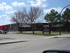 wâhkôhtowin (formerly Confederation Park) School