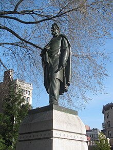 Lincoln in Union Square I (4471579881).jpg