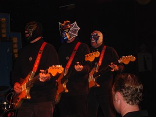 <span class="mw-page-title-main">Los Straitjackets</span> American instrumental rock band