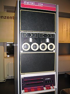 <span class="mw-page-title-main">PDP-11</span> Series of 16-bit minicomputers