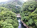 阿賀川・鶴沼川(右手橋の下)合流部