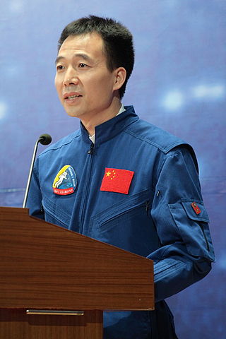 <span class="mw-page-title-main">Jing Haipeng</span> Chinese taikonaut (born 1966)