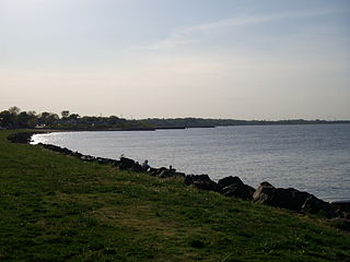 <span class="mw-page-title-main">Laurence Harbor, New Jersey</span> Populated place in Middlesex County, New Jersey, US