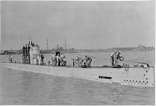 USS <i>O-15</i> O-class submarine of the United States