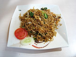 <span class="mw-page-title-main">Mie goreng</span> Indonesian stir fried noodle dish