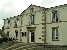 The town hall in Moncoutant