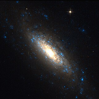 <span class="mw-page-title-main">NGC 5879</span> Spiral galaxy in the constellation Draco