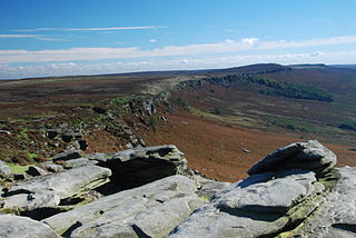 <span class="mw-page-title-main">Stanage Edge</span> Escarpment in the Peak District, England