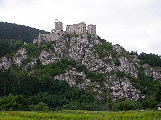 Strečno