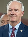 Asa Hutchinson Arkansas Luopui Iowan vaalikokouksen jälkeen.