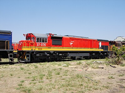 No. 37-076 in Transnet Freight Rail livery at Koedoespoort, 29 September 2015