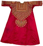 Woman's shirt from Kutch, Gujarat, India, IMA 55114.jpg