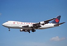 An Air Canada 747-200M combi aircraft. Air Canada Boeing 747-200; C-GAGC@LHR;04.04.1997 (4904931740).jpg