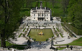 <span class="mw-page-title-main">Linderhof Palace</span> Building in Ettal, Bavaria, Germany