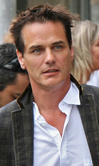 <span class="mw-page-title-main">Paul Gross</span> Canadian actor, producer, director and writer (born 1959)