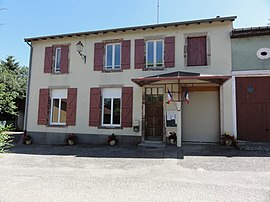 The town hall in Pettonville