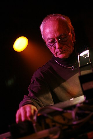 <span class="mw-page-title-main">Silver Apples</span> American psychedelic electronic music duo