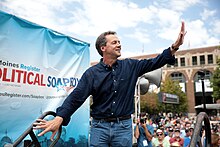 Bullock speaking at the 2019 Des Moines Register Soapbox at the Iowa State Fair. Steve Bullock (48537192076).jpg