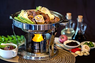 <span class="mw-page-title-main">Bulalo</span> Beef dish from the Philippines