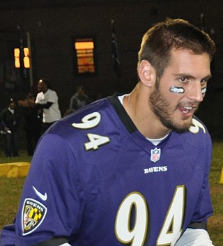 <span class="mw-page-title-main">John Simon (linebacker)</span> American football player (born 1990)