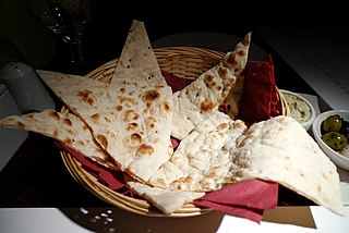 <span class="mw-page-title-main">Lavash</span> Flatbread