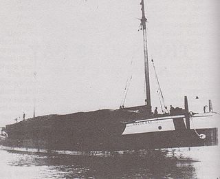 <i>Noquebay</i> Wooden schooner barge that sank in Lake Superior