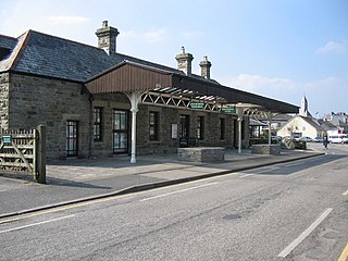 <span class="mw-page-title-main">Wadebridge railway station</span> Disused railway station in Cornwall, England