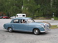 Mercedes-Benz 220 S.