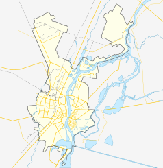 Mapa konturowa Nowogrodu Wielkiego, na dole nieco na lewo znajduje się punkt z opisem „Pomnik Zwycięstwa”