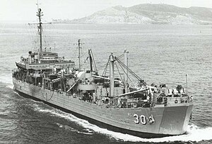 USS Askari ARL-30.jpg