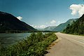 Der Yellowhead Highway durchquert das Küstengebirge im Tal des Skeena River