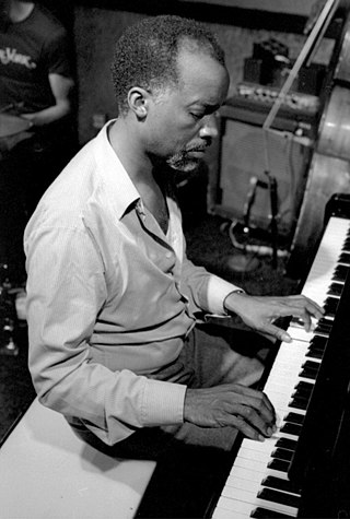 <span class="mw-page-title-main">Ahmad Jamal</span> American jazz pianist (1930–2023)