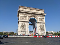 The Arc de Triomphe being prepared for wrapping