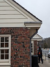 Eaves on Merritt Parkway.