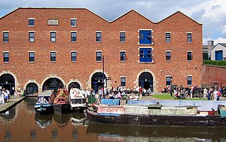 <span class="mw-page-title-main">Dukinfield Junction</span> Canal junction in Greater Manchester, England