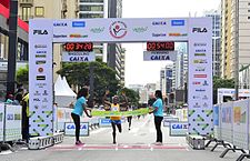 Wude Ayalew gewinnt Silvester 2015 in Sao Paulo