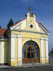 Dux-Friedhof-Kapelle1.jpg